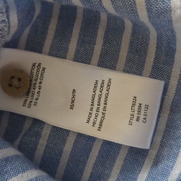 Beachlunchlounge NWT Blue and White Striped Button Down Shirt - Picture 9 of 9